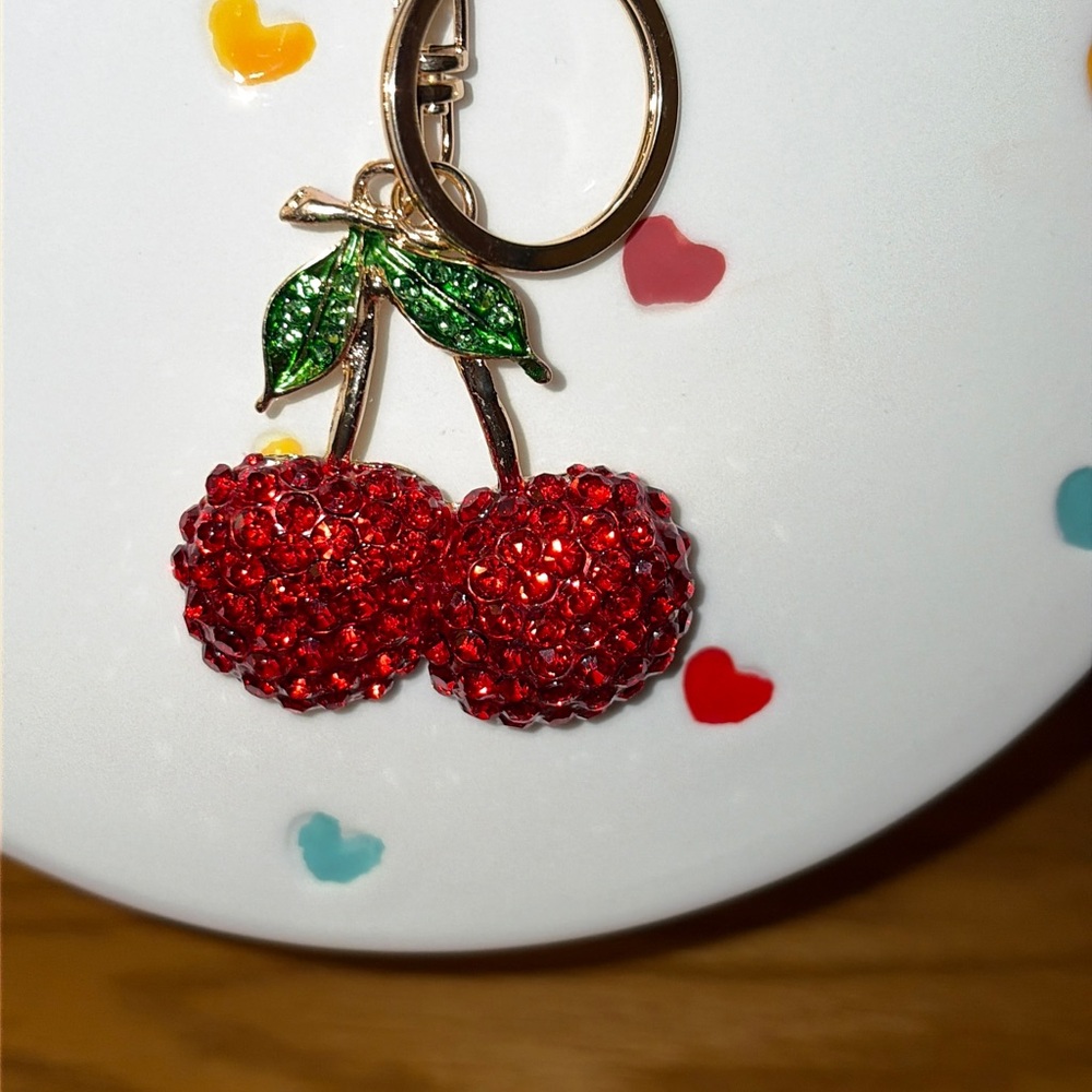 Cherry Key charm/Bag charm Nwt - Picture 2 of 4